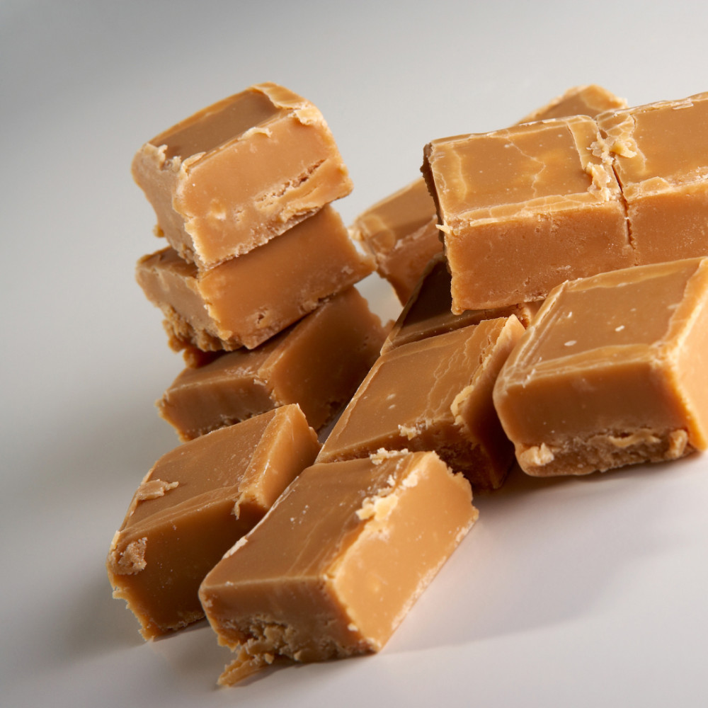 Vegan Persimmon Raspberry Fudge With Turmeric